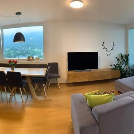 Luxus Penthouse Feldmoos Mit Whirlpool & Riesen Terrasse, Nahe Festspiele Apartamento *