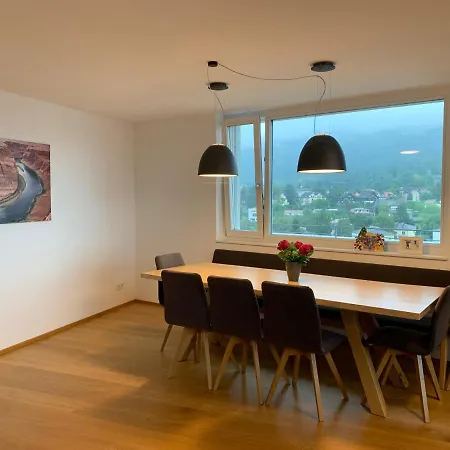 Luxus Penthouse Feldmoos Mit Whirlpool & Riesen Terrasse, Nahe Festspiele Apartamento