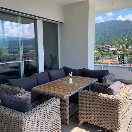 Luxus Penthouse Feldmoos Mit Whirlpool & Riesen Terrasse, Nahe Festspiele Apartamento