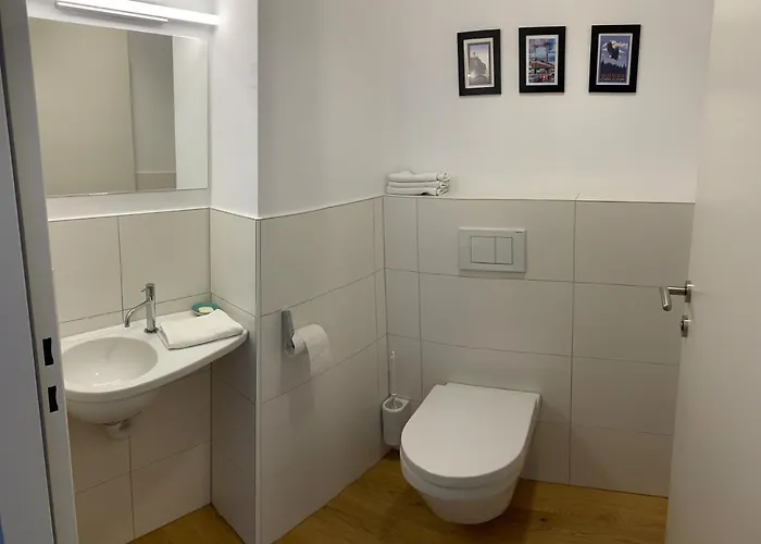 Luxus Penthouse Feldmoos Mit Whirlpool & Riesen Terrasse, Nahe Festspiele Bregenz