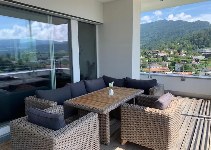 Luxus Penthouse Feldmoos Mit Whirlpool & Riesen Terrasse, Nahe Festspiele Apartment